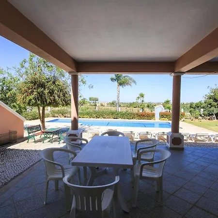 וילה Al Meida Exclusive For Groups & Retreats