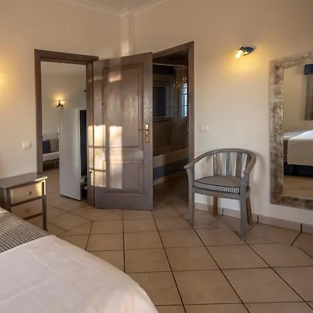 Al Meida Exclusive For Groups & Retreats * אלבופיירה