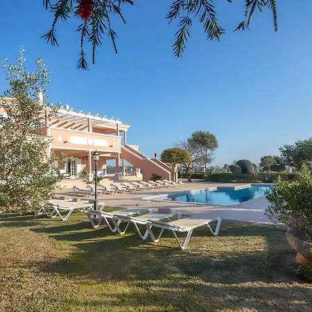 וילה Al Meida Exclusive For Groups & Retreats אלבופיירה