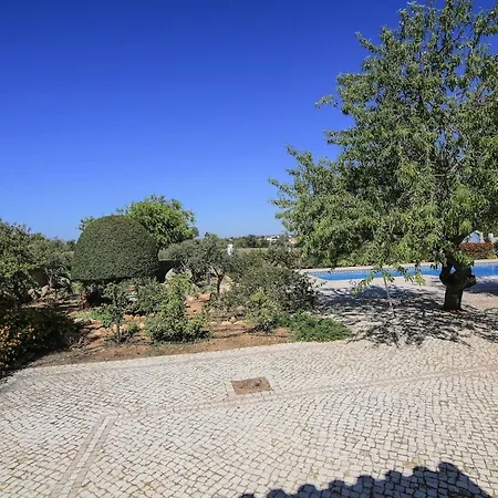 Al Meida Exclusive For Groups & Retreats * אלבופיירה